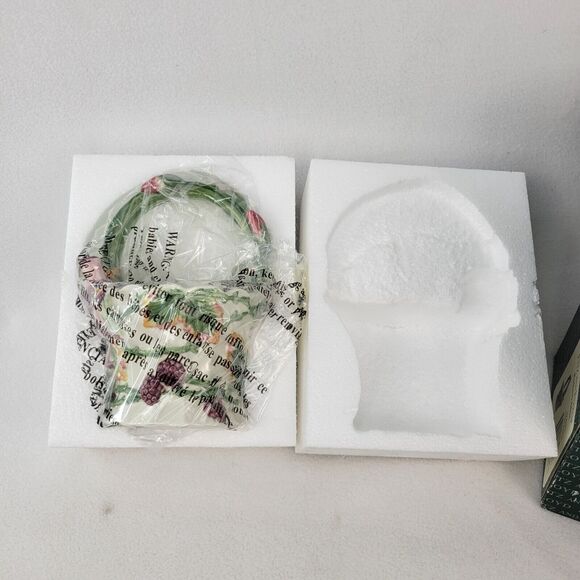 Fitz and Floyd Blackberry Rabbit Small Basket 2058/553 Vintage Retired 2003 - Picture 9 of 13